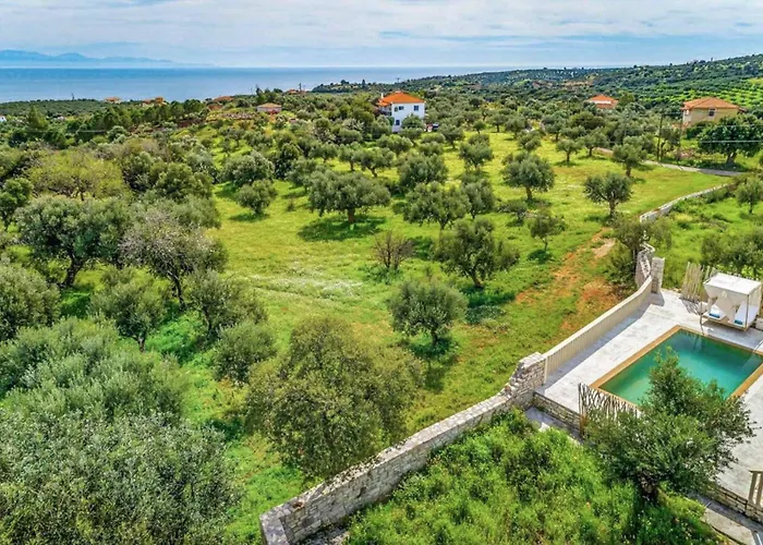 Koroni Villa *